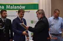 Przekazanie sprzetu dla osp malanow      
