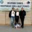 Antoni z mama i prezesem OSP Bibianna